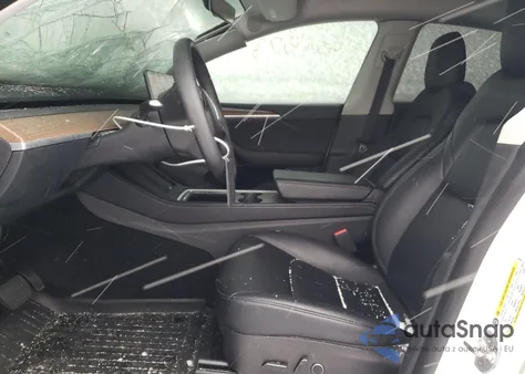 2023 Tesla Model Y z USA, uszkodzony, nr VIN 7SAYGDEE2PF602844